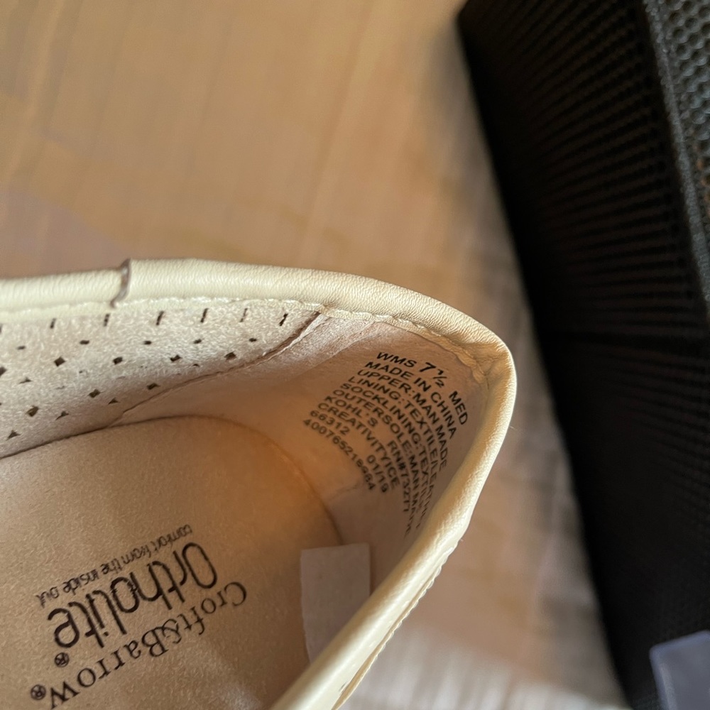 Cream flats - Picture 5 of 5